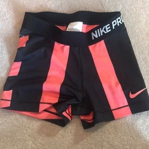 Nike spandex